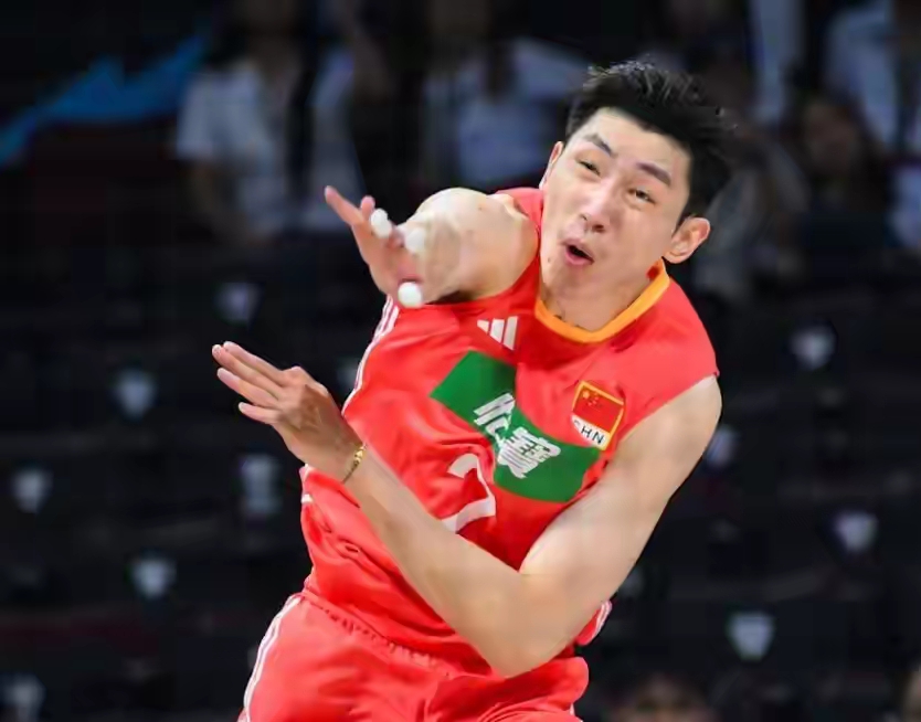 爱游戏APP-清晨体能课后,犹他爵士绝杀压哨备战NBA总决赛,悬念犹存,赛程密集仍需轮换的简单介绍