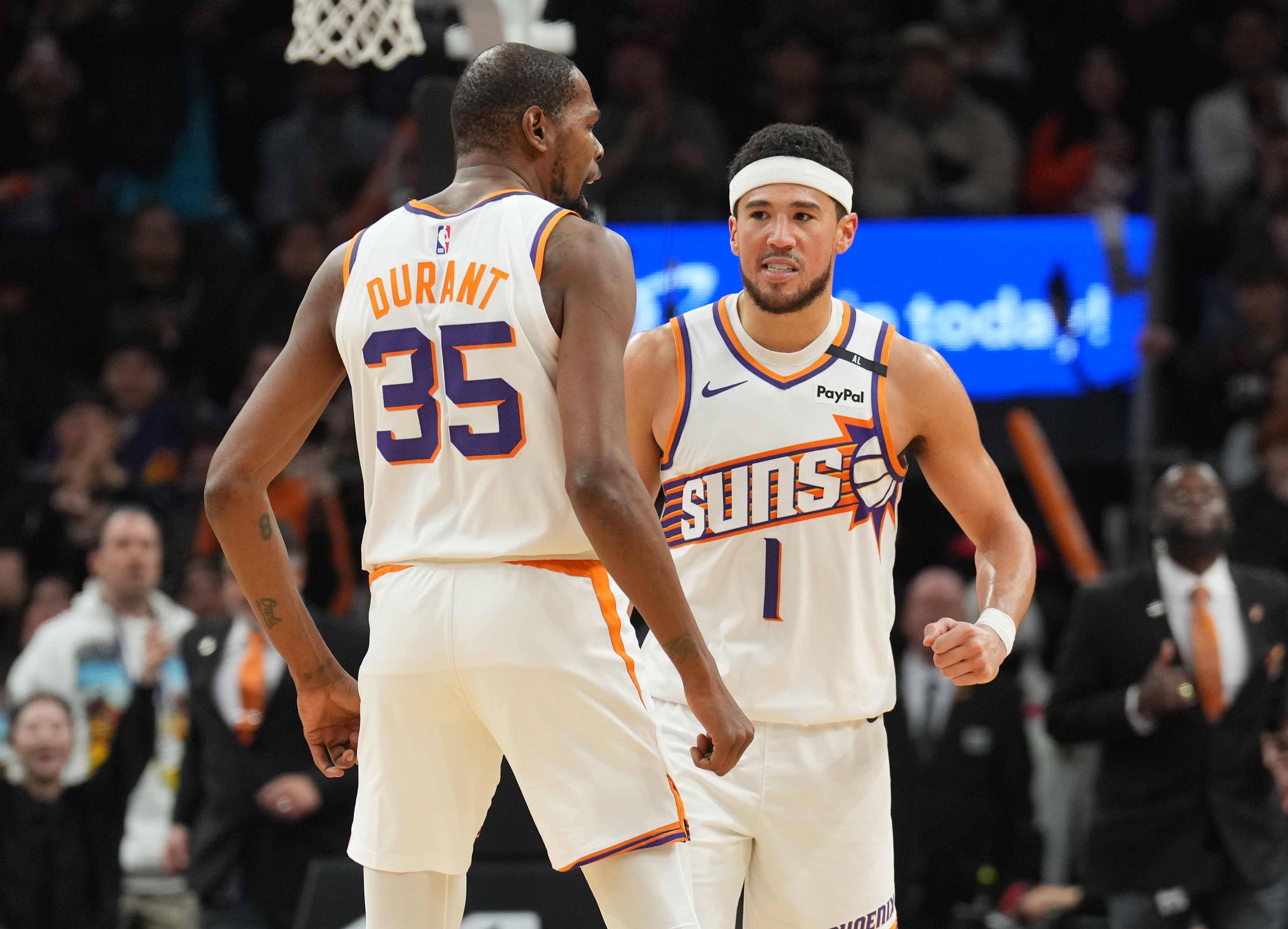 爱游戏APP-明尼苏达森林狼训练开放日，加时末段完成体检引欢呼，NBA季后赛在即，轮换策略成焦点的简单介绍